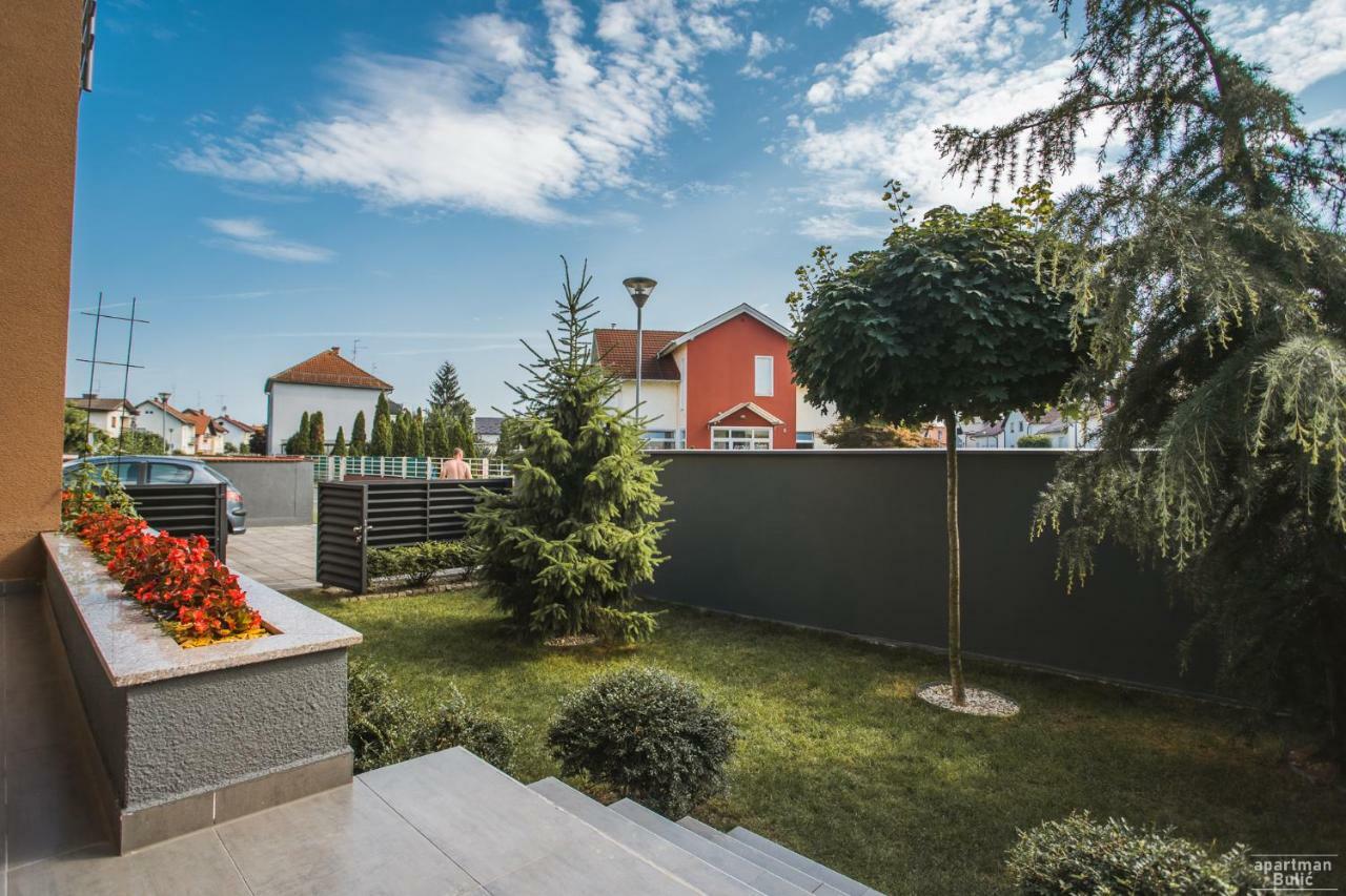 Apartman*** Lejlighed Varaždin Eksteriør billede